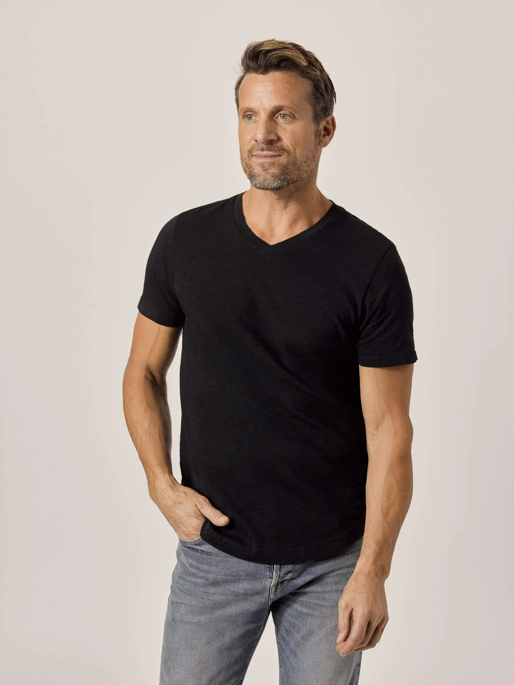 Black Slub Curved Hem V-Neck