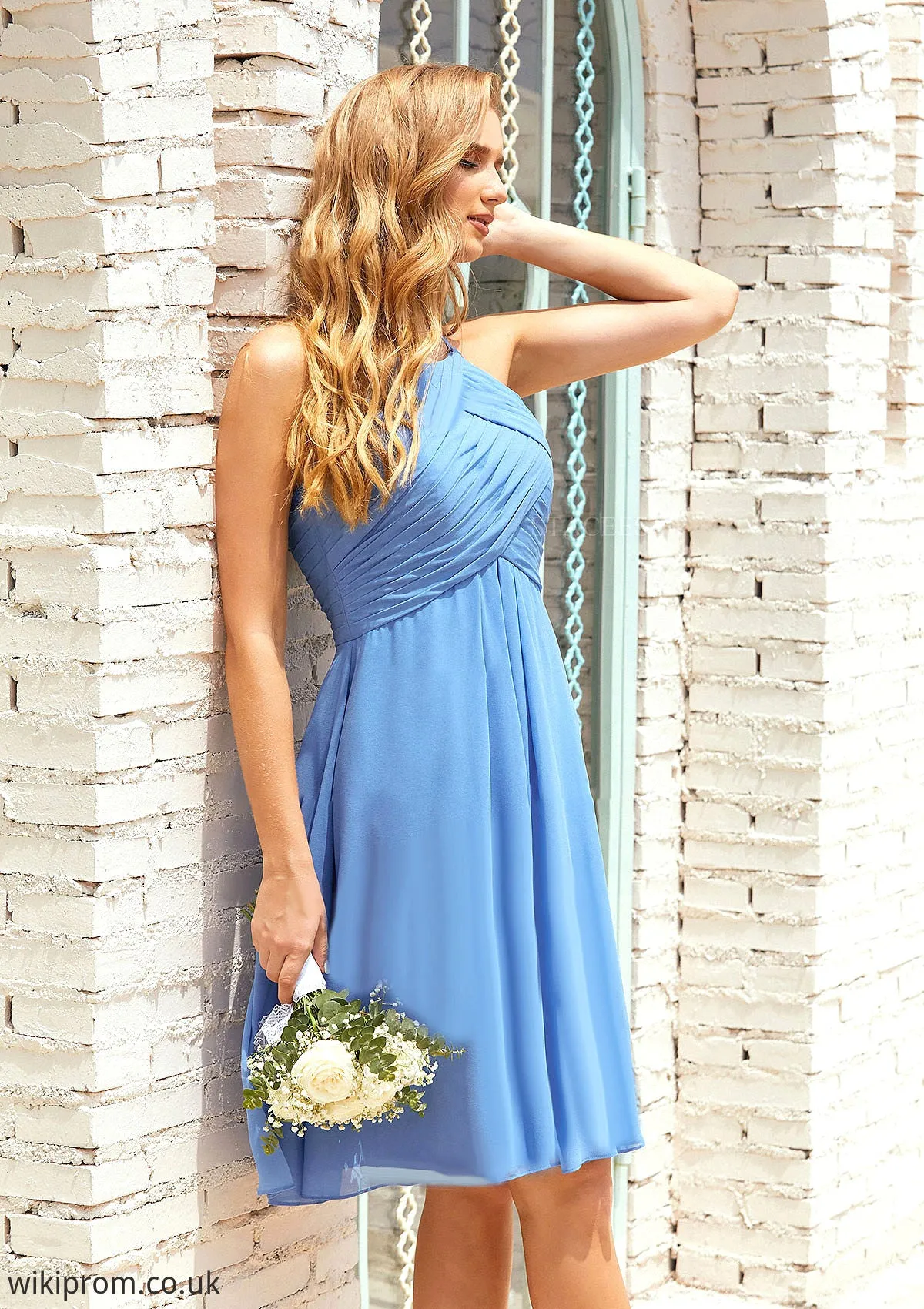 Empire A-line Halter Chiffon Short/Mini Bridesmaid Dresses With Pleated Esperanza SWKP0025615