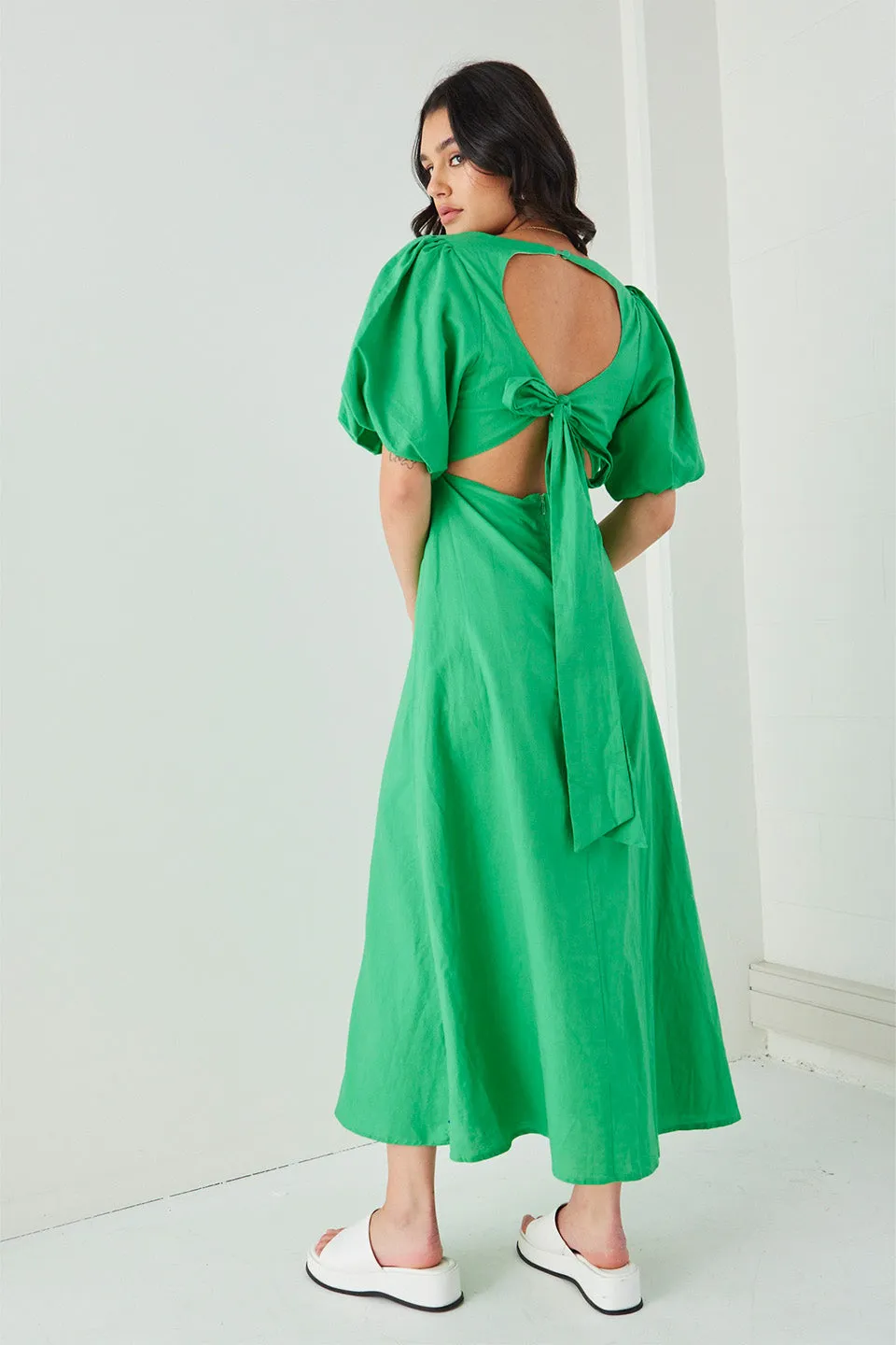 Empire Meadow Green Linen Cotton Puff Sleeve Midi Dress