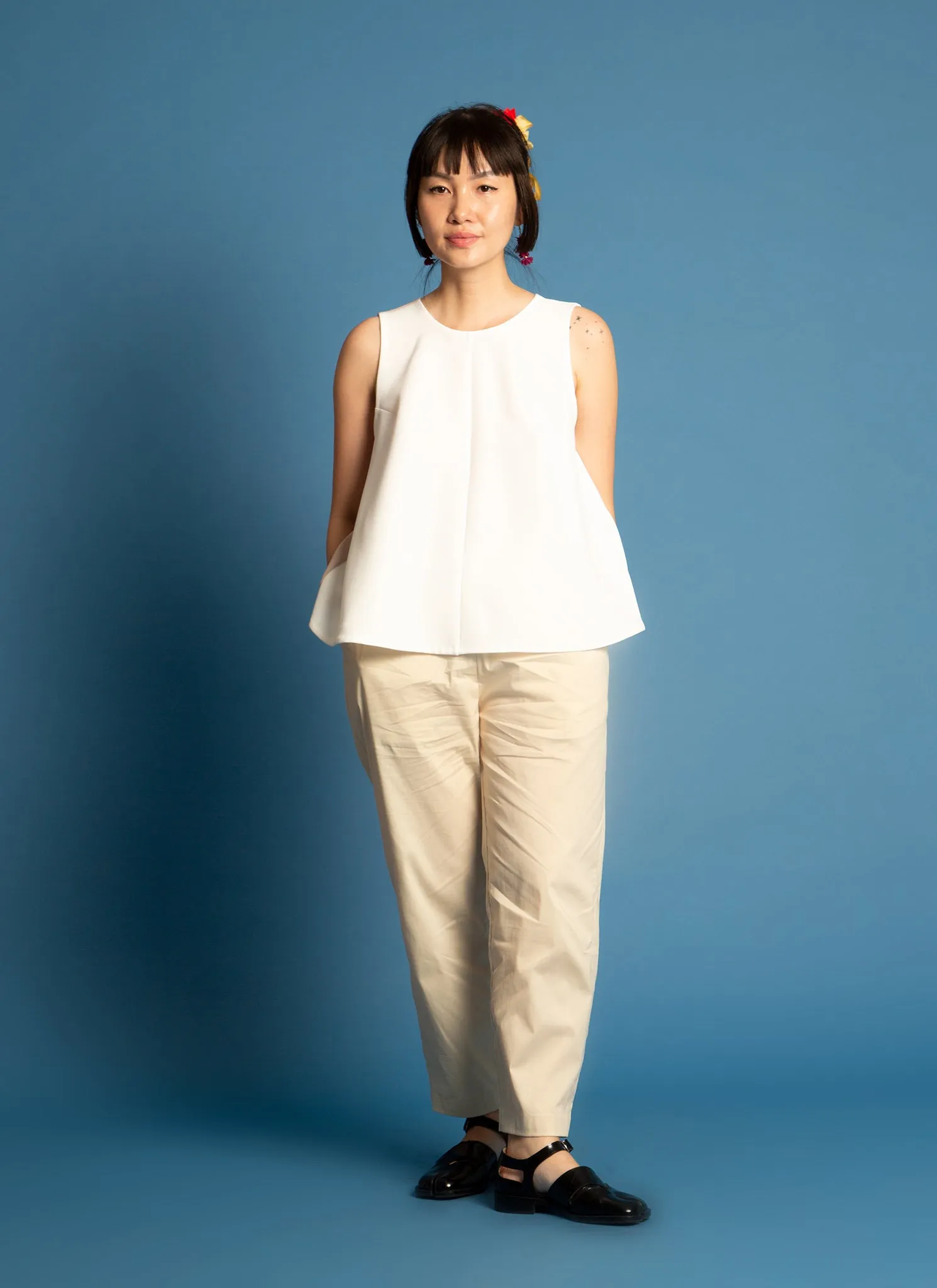 Le Pocket Tapered Pant w/ Elastic Waist in Cream