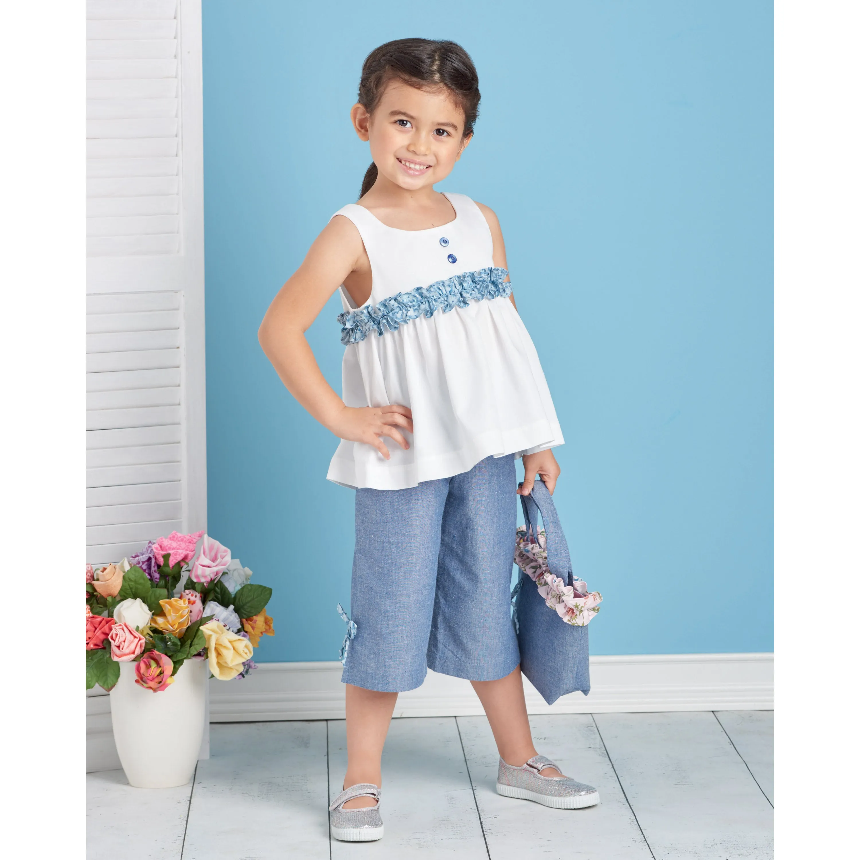 Simplicity Pattern 9559 Child Dress, Top/Pant, Accessories