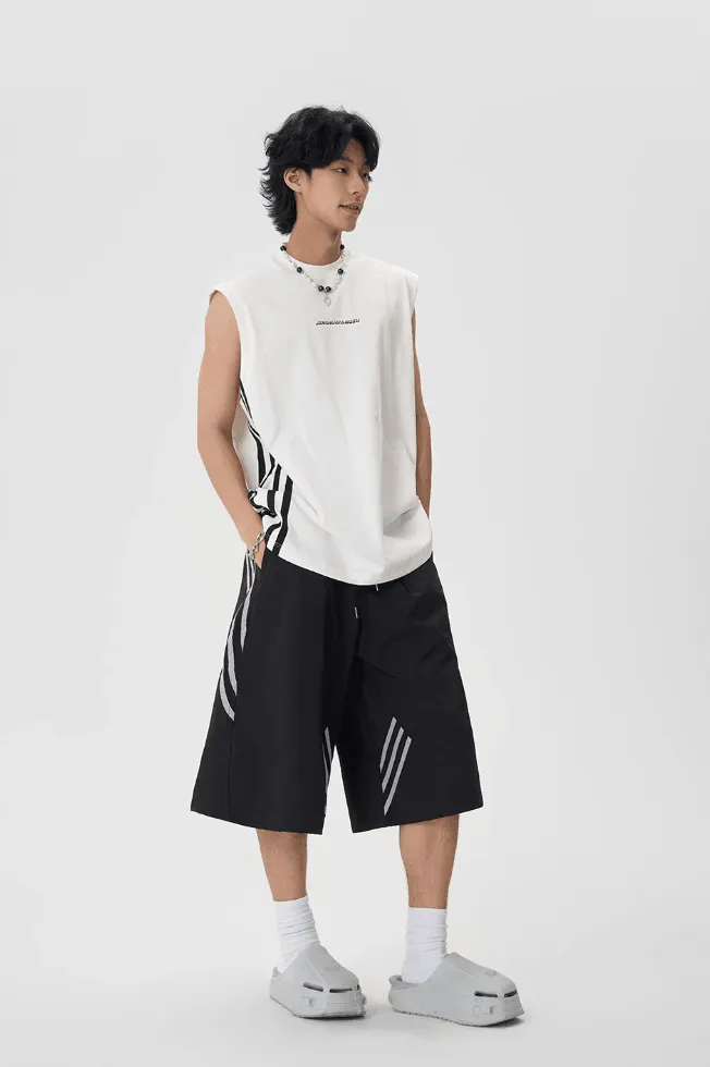 Sporty Baggy Shorts With Stripes