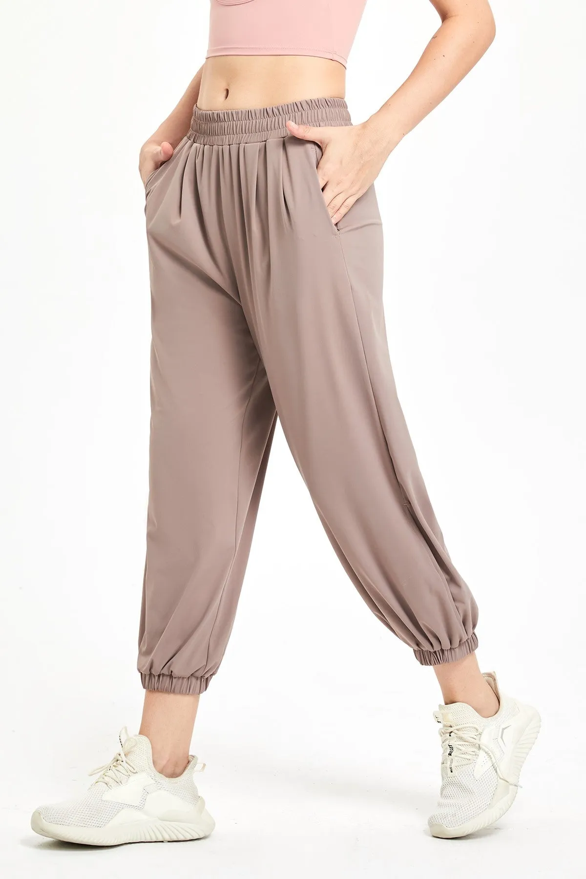 Tapered Boyfriend Jogger Pants